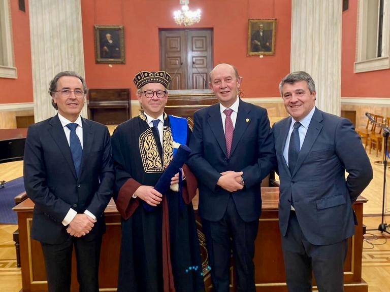 El Prof. Mariano Sanz es nombrado Doctor Honoris Causa por la Universidad Nacional y Kapodistríaca de Atenas